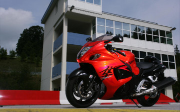 Картинка мотоциклы suzuki