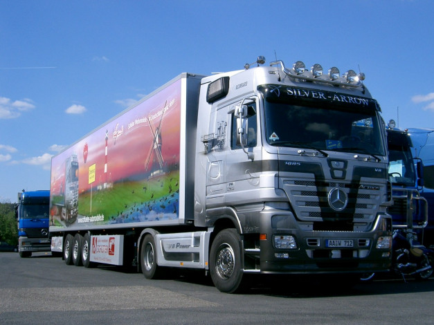 Обои картинки фото автомобили, mercedes, trucks