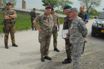 Картинка оружие армия спецназ army military