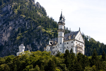 Картинка города замок нойшванштайн германия башня каменный деревья