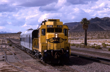 Картинка техника поезда состав локомотив рельсы дорога железная