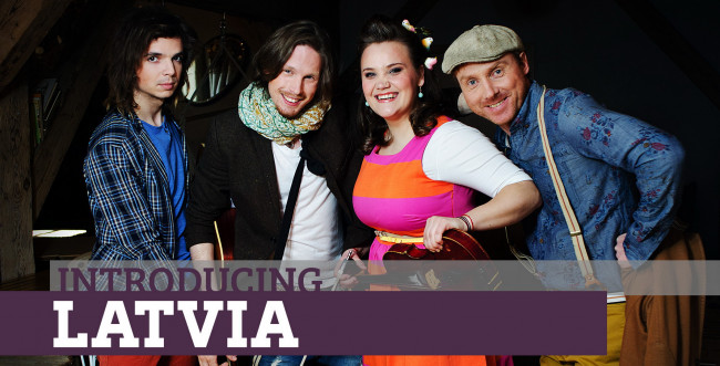 Обои картинки фото aarzemnieki, музыка, евровидение, латвия, группа, кепка, улыбки, радость, музыканты, певцы, рубашка, подтяжки, скрипка