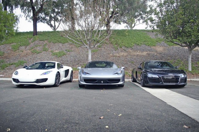 Обои картинки фото mclaren mp4-12c,  ferrari 458 italia,  and audi r8, автомобили, разные вместе, улица, авто