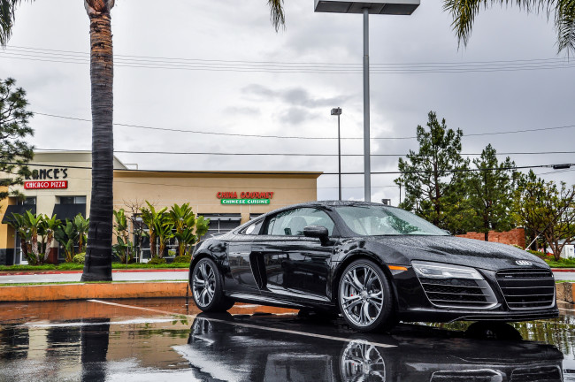 Обои картинки фото 2014 audi r8 v10 plus, автомобили, audi, авто, улица