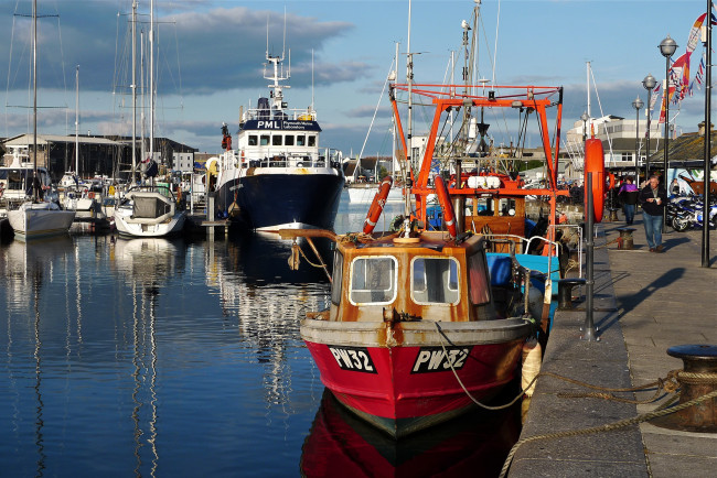 Обои картинки фото корабли, порты ,  причалы, причал, суда
