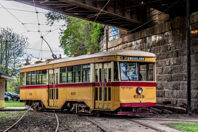 Обои картинки фото техника, трамваи, трамвай, рельсы, город