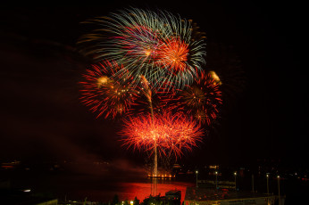 Картинка разное салюты +фейерверки фейерверк ночь