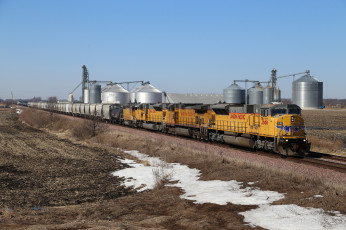 Картинка техника поезда железная дорога рельсы локомотив состав