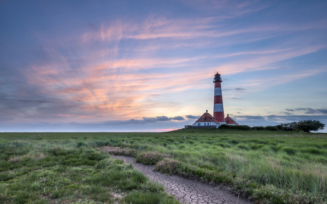 Обои картинки фото природа, маяки, небо, побережье