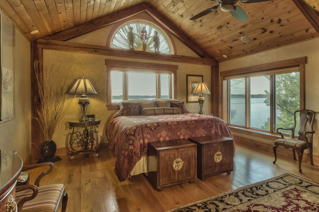 Обои картинки фото интерьер, спальня, кресло, лампы, дерево, дизайн, окна, комоды, кровать