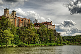 Картинка benedictine+monastery города -+католические+соборы +костелы +аббатства монастырь