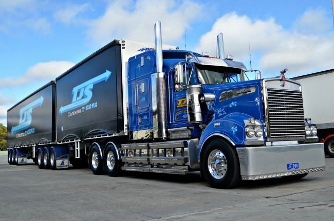 Обои картинки фото автомобили, kenworth, грузовик, тяжелый, седельный, тягач