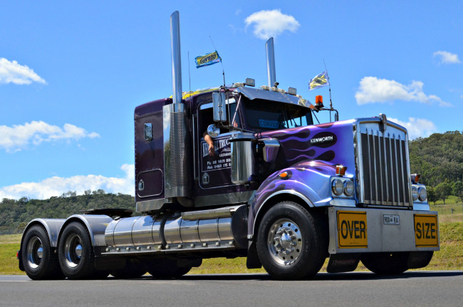 Обои картинки фото автомобили, kenworth, грузовик, тяжелый, тягач, седельный