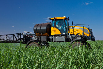 Картинка техника распылители valtra