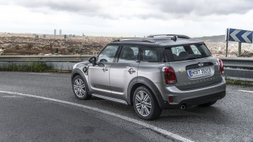 Картинка mini+cooper+s-e+countryman+all4+plug+in+hybrid+2018 автомобили mini countryman 2018 plug hybrid s-e cooper all4