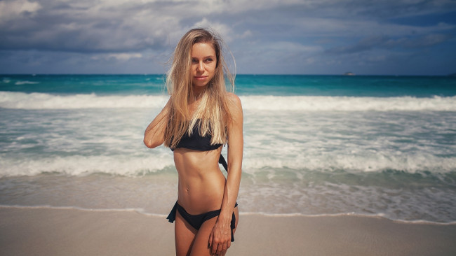 Обои картинки фото девушки, -unsort , блондинки, море