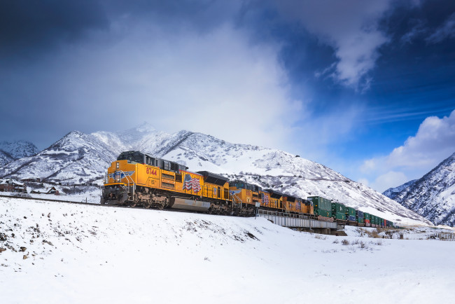 Обои картинки фото техника, поезда, локомотив, состав