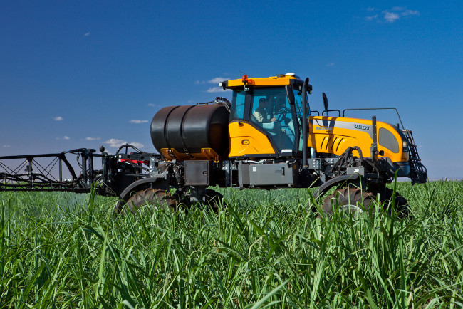 Обои картинки фото техника, распылители, valtra