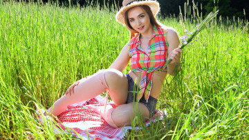 Картинка девушки -unsort+ брюнетки темноволосые шорты рубашка шляпа