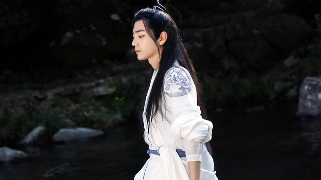 Обои картинки фото кино фильмы, the untamed, вэй, усянь, озеро