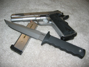 обоя оружие