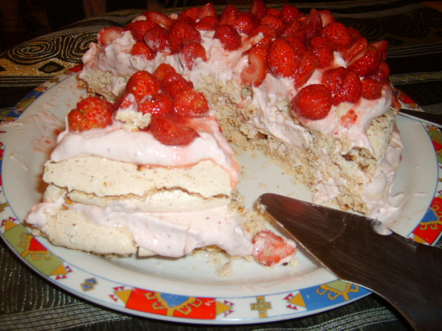 Обои картинки фото еда, торт, только