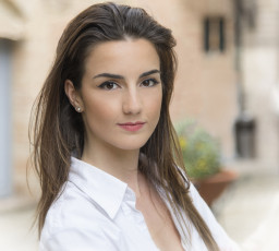 Картинка девушки -unsort+ лица +портреты серьги прическа взгляд лицо