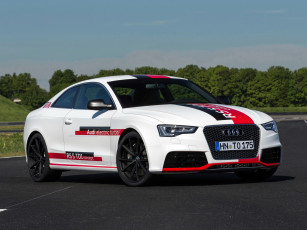 Картинка автомобили audi tdi rs 5 светлый 2014г concept