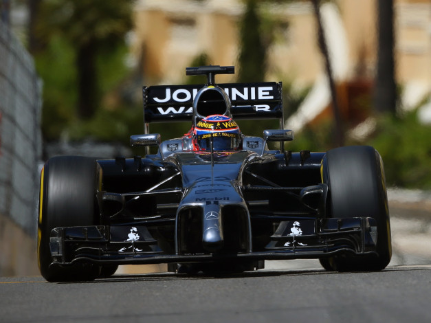 Обои картинки фото спорт, формула 1, гонка, скорость, темный, трек, mp4-29, 2014г, mclaren, mercedes-benz