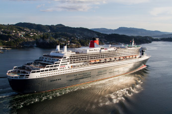 Картинка queen+mary+2 корабли лайнеры лайнер круиз