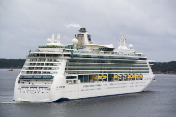 Картинка serenade+of+the+seas корабли лайнеры круиз лайнер