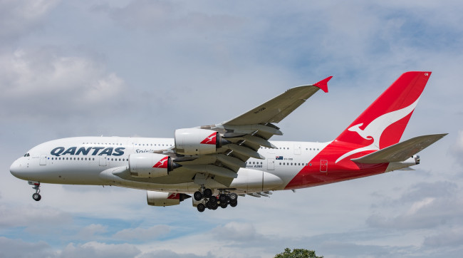 Обои картинки фото авиация, пассажирские самолёты, авиалайнер