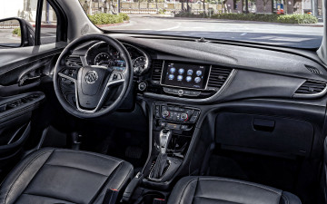 Картинка 2020+buick+encore автомобили спидометры торпедо buick encore вид внутри интерьер передняя панель 2020 американские