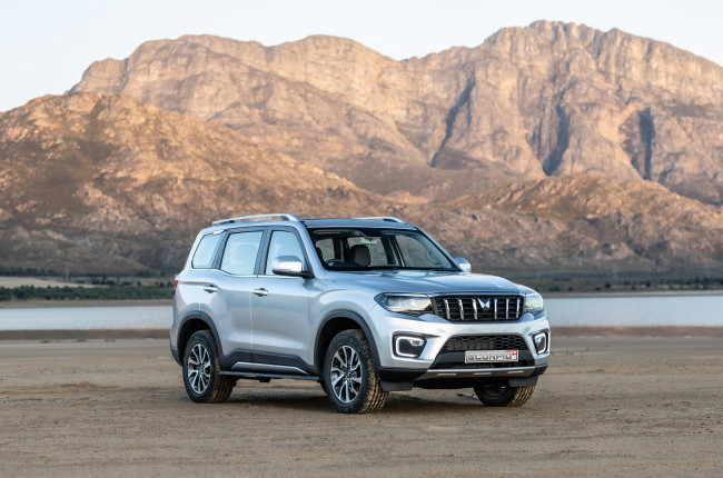 Обои картинки фото автомобили, mahindra