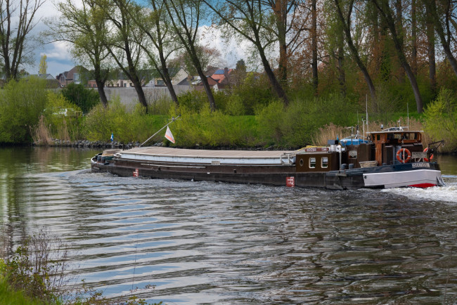 Обои картинки фото корабли, баржи, речное, судно