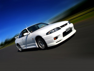 Картинка автомобили nissan datsun