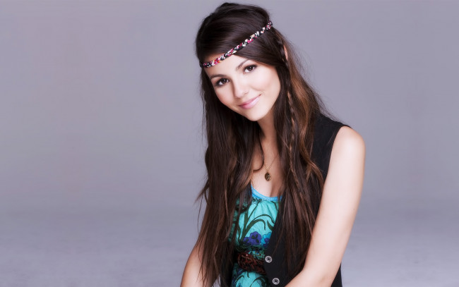 Обои картинки фото Victoria Justice, девушки
