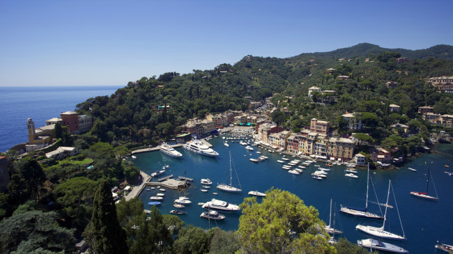 Обои картинки фото portofino, liguria, italia, города, амальфийское, лигурийское, побережье, италия, пейзаж, катера, панорама, яхты, море, бухта, лигурия, портофино