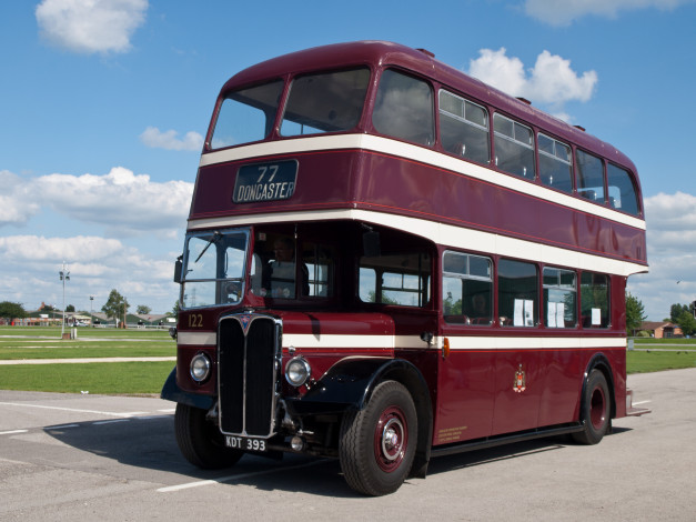 Обои картинки фото 1951 aec regent lllroe doncaster 122, автомобили, автобусы, общественный, транспорт, автобус
