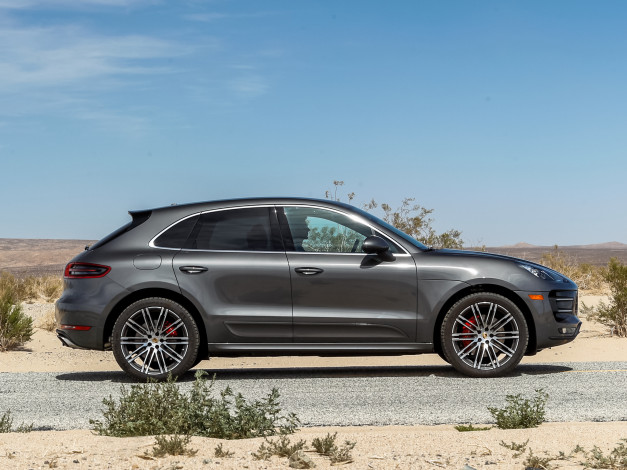 Обои картинки фото автомобили, porsche, темный, 2015г, 95b, us-spec, turbo, macan