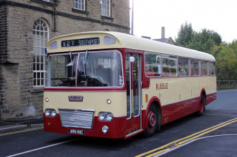 Картинка автомобили автобусы пассажирский транспорт