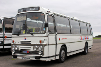 Картинка автомобили автобусы пассажирский транспорт