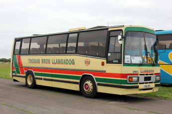 Картинка автомобили автобусы транспорт пассажирский