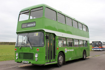 Картинка автомобили автобусы транспорт пассажирский