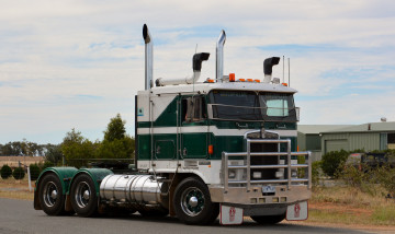 Картинка автомобили kenworth грузовик тяжелый седельный тягач