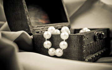 Картинка разное украшения +аксессуары +веера ожерелье жемчуг шкатулка