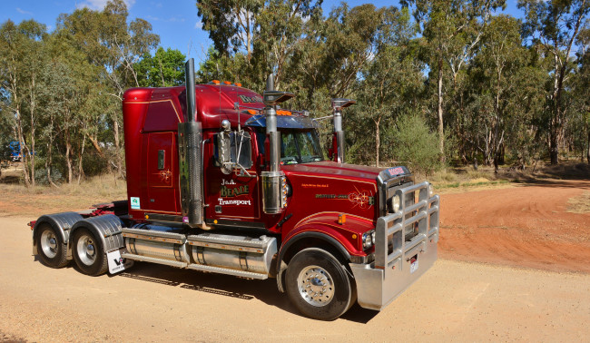 Обои картинки фото автомобили, western star, тягач, тяжелый, грузовик, седельный