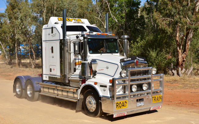 Обои картинки фото t659 kenworth, автомобили, kenworth, седельный, тяжелый, тягач, грузовик