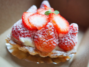 Картинка еда клубника +земляника ланч