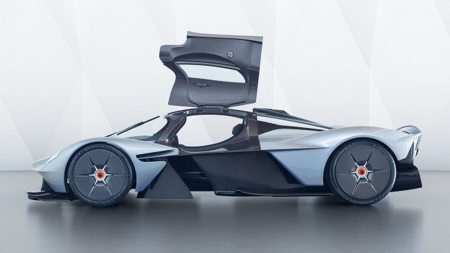 Обои картинки фото aston martin valkyrie 2018, автомобили, aston martin, aston, martin, valkyrie, 2018